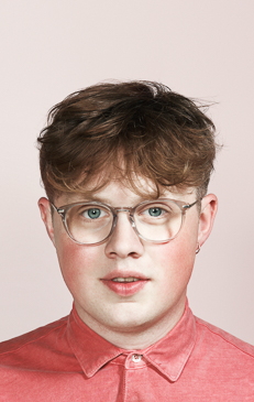 Portrait Photographer Jouk Oosterhof for LINDA Magazine 