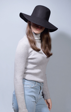 Abuse photographed by Jouk Oosterhof for LINDA