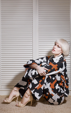 Waiting photographed by Jouk Oosterhof for Neo2