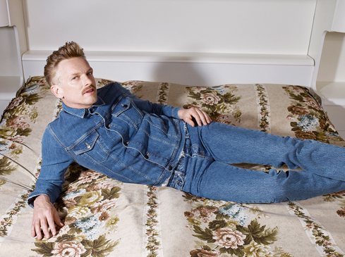 Barry Atsma photographed by Jouk Oosterhof for de Volkskrant