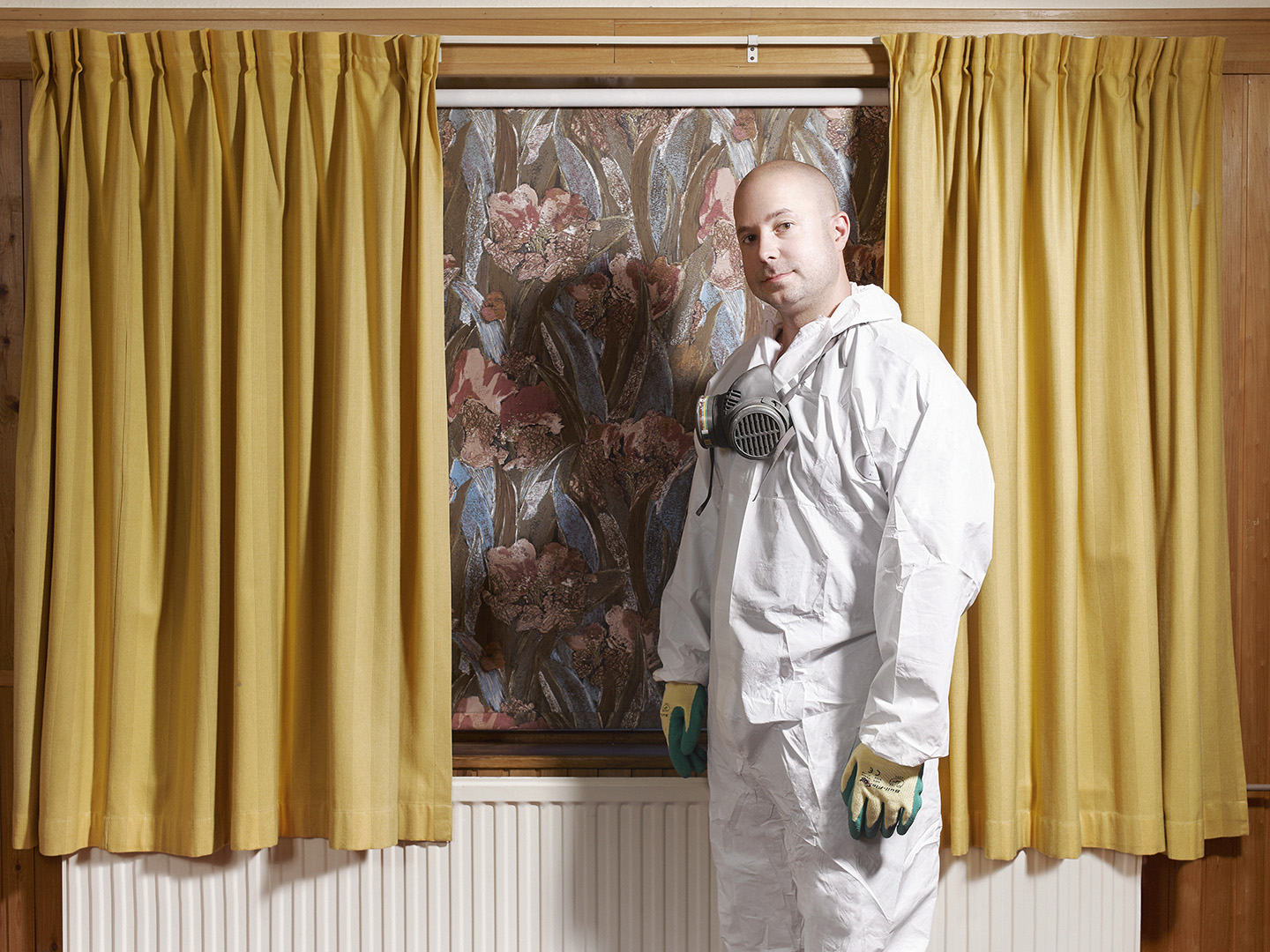 Crime Scene Cleaners photographed by Jouk Oosterhof for LINDA Mag