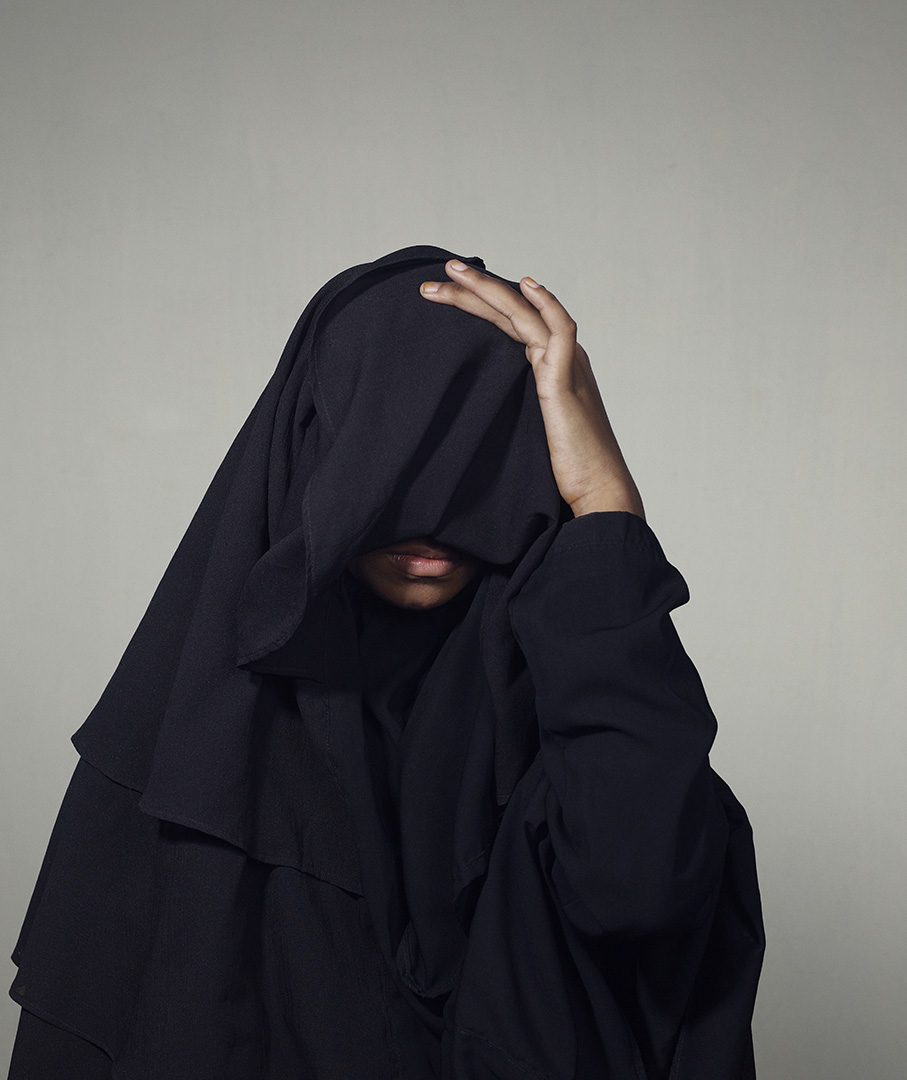 Girls Not Child Brides photographed by Jouk Oosterhof for Linda Magazine 