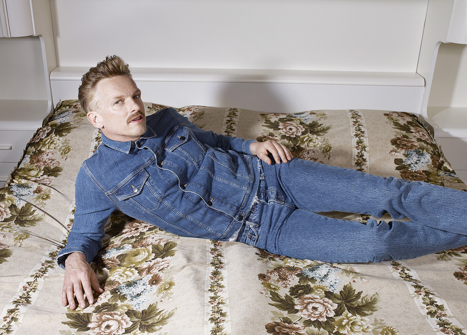 Barry Atsma photographed by Jouk Oosterhof for de Volkskrant