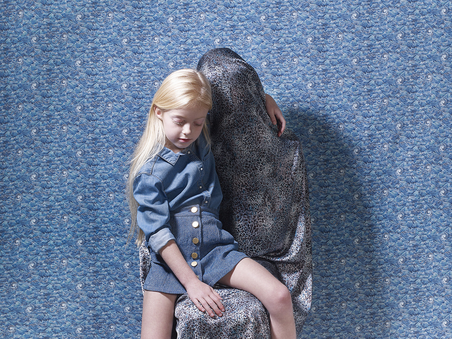 Hidden Parents photographed by Jouk Oosterhof