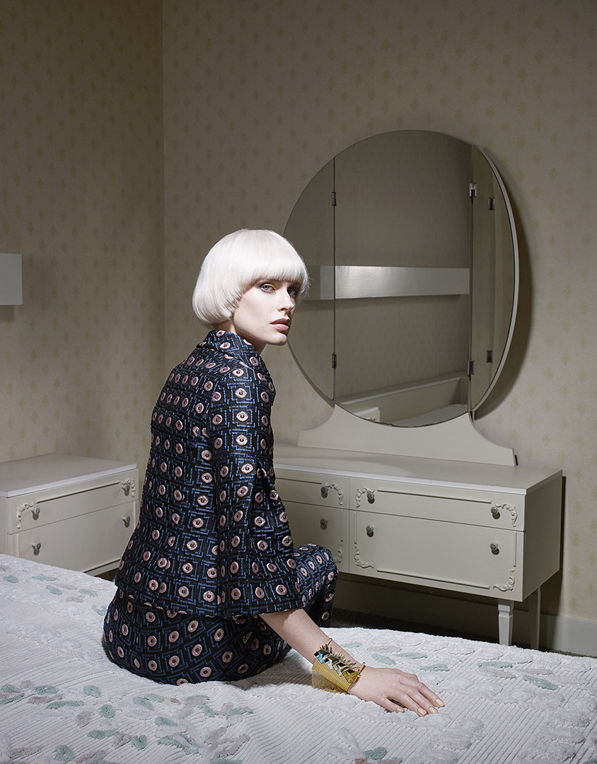 Waiting photographed by Jouk Oosterhof for Neo2